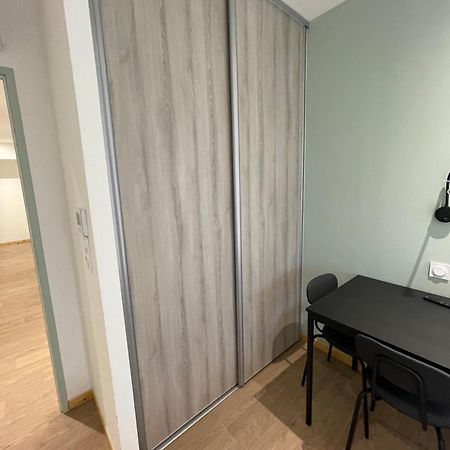 Le Salvador - Appart'Hotel De 18M2 A 44M2 La Talaudiere 外观 照片