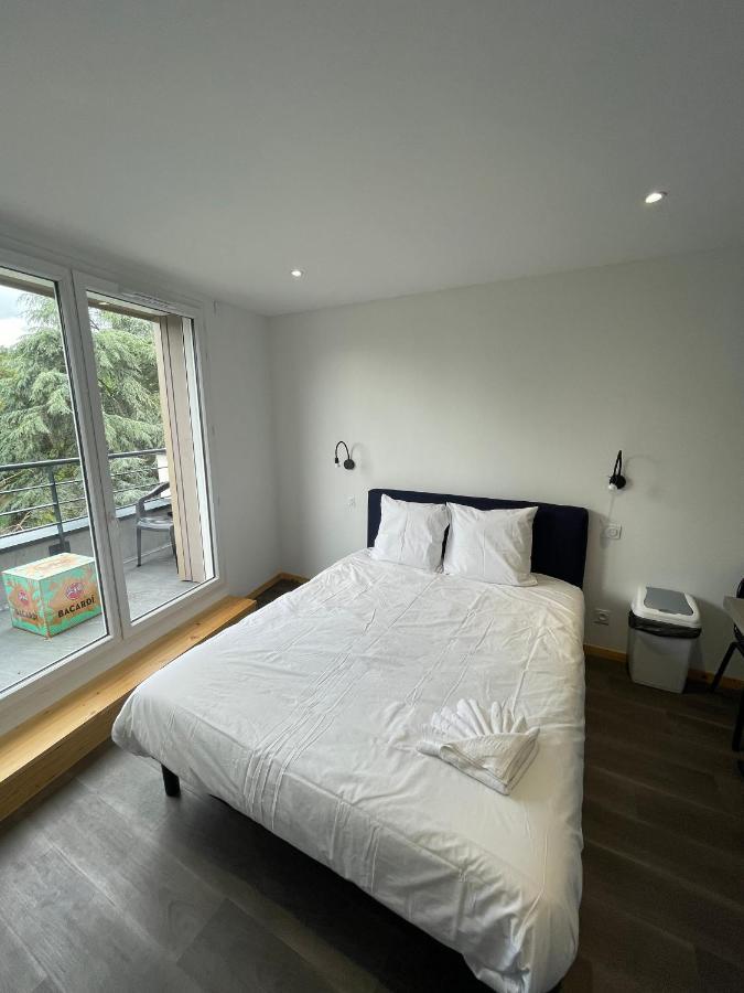 Le Salvador - Appart'Hotel De 18M2 A 44M2 La Talaudiere 外观 照片